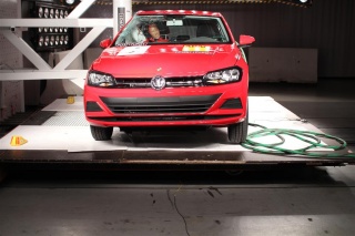 Polo e Corolla ganham máxima qualificação em segurança com proteção para pedestres — 6