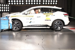 Últimos resultados do Latin NCAP: A Nissan impacta com quatro e cinco estrelas enquanto o Aveo obtém zero estrela — 1