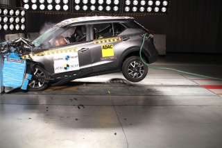 Últimos resultados do Latin NCAP: A Nissan impacta com quatro e cinco estrelas enquanto o Aveo obtém zero estrela — 4