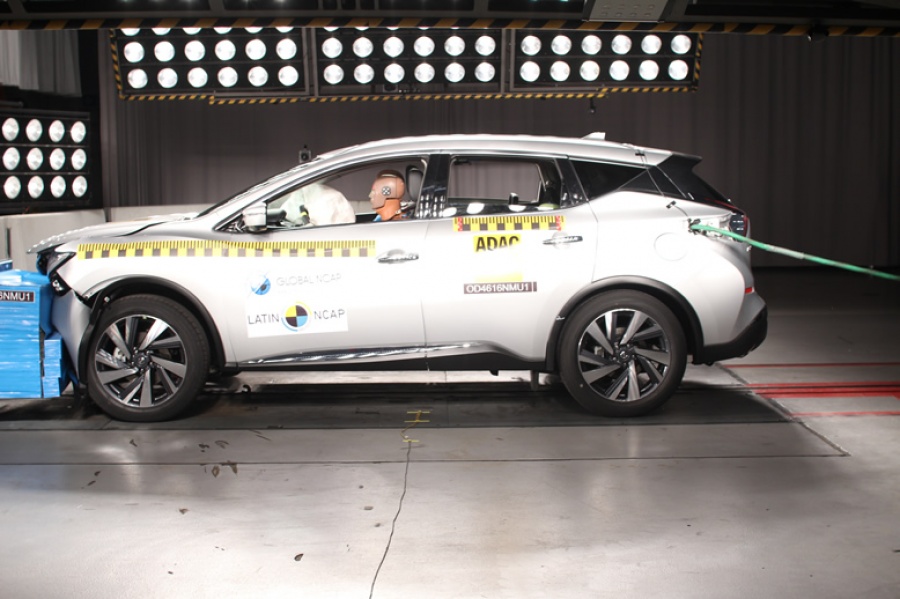 Nissan Murano + 7 Airbags — 1