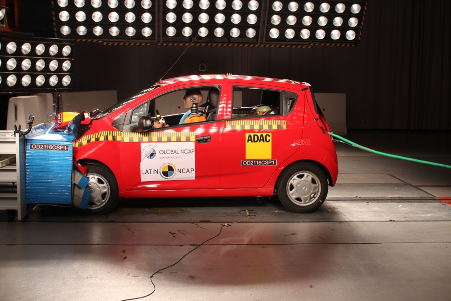 Chevrolet Spark GT / Beat - NO Airbags — 1